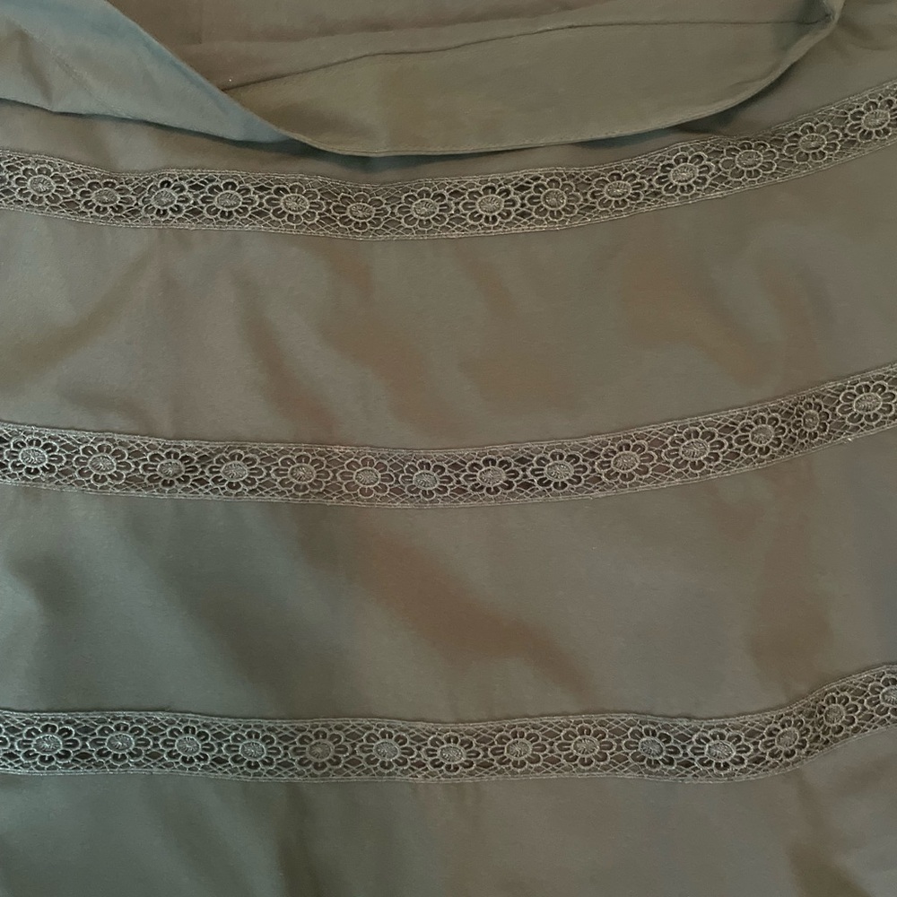 The Limited black skirt - Picture 4 of 5